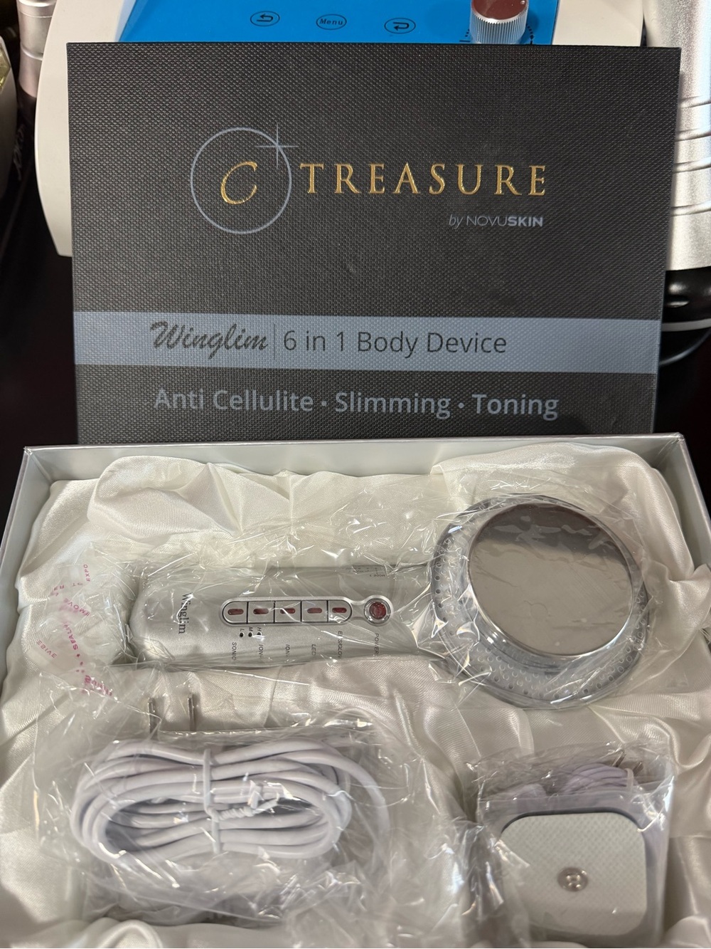 Skin C-Treasure Winglim 6-in-1 Body Device - Silver
